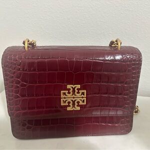 Tory Burch Shoulder Bag Color, tiny Scratch